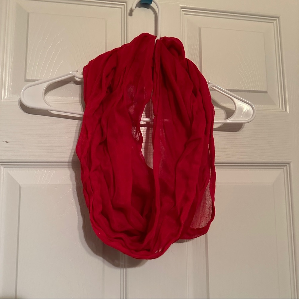 (2/$6) ❤️ Red Infinity Scarf